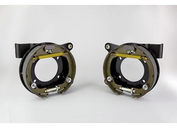 Wilwood Brackets (2) - Disc/Drum Ford 8.8 Special - 3.15in Bearing 2.50in Offset 1pc 0.81in Rotor
